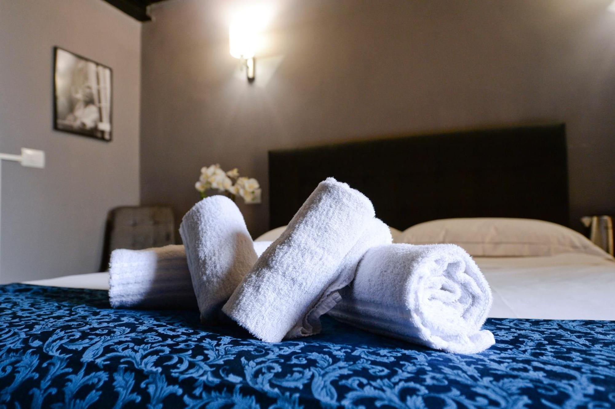 Palazzo Oliveto Bed & Breakfast Florence Exterior photo